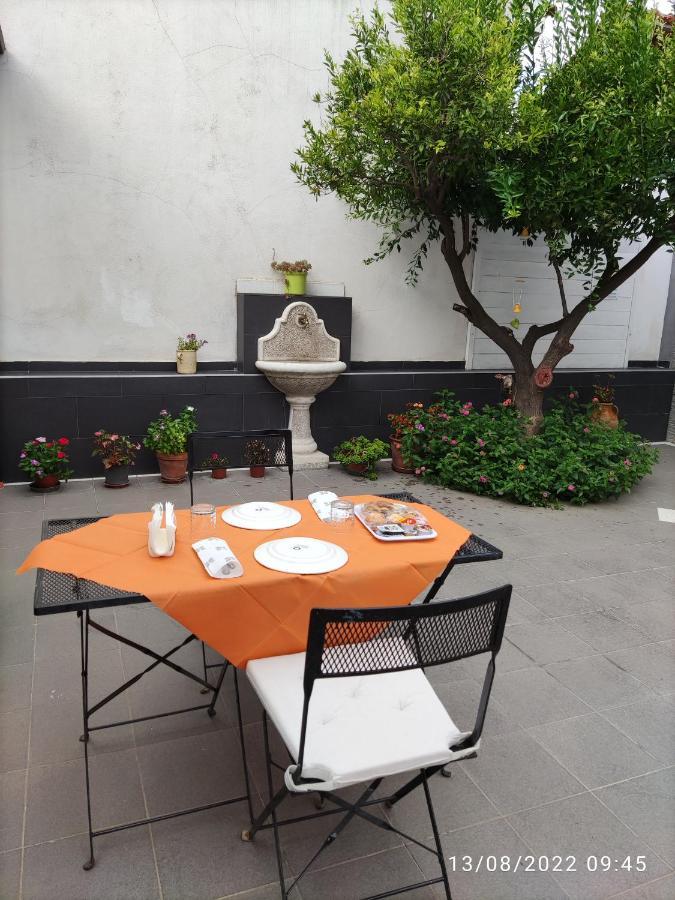Rosa Vesuviana Bed and Breakfast Boscoreale Exteriör bild